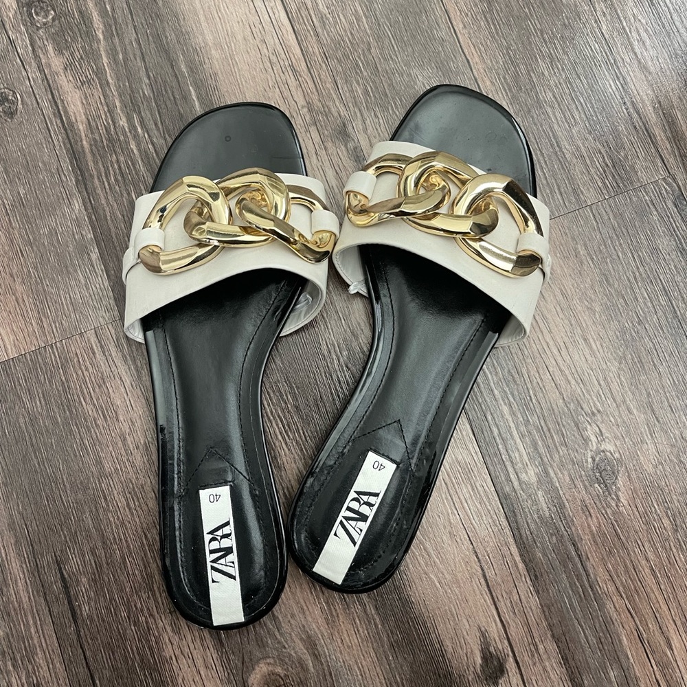 Zara slides size 9 (40)